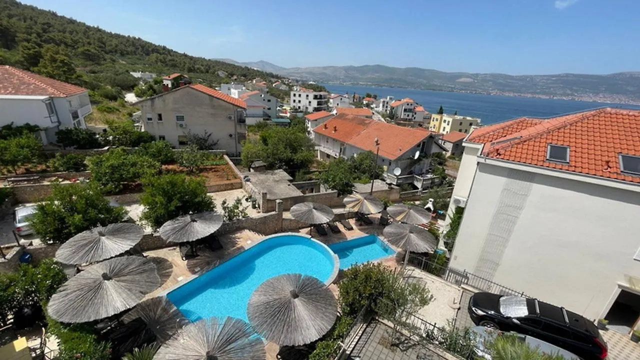 Apartment Clementin 0*, Slatine Croatia